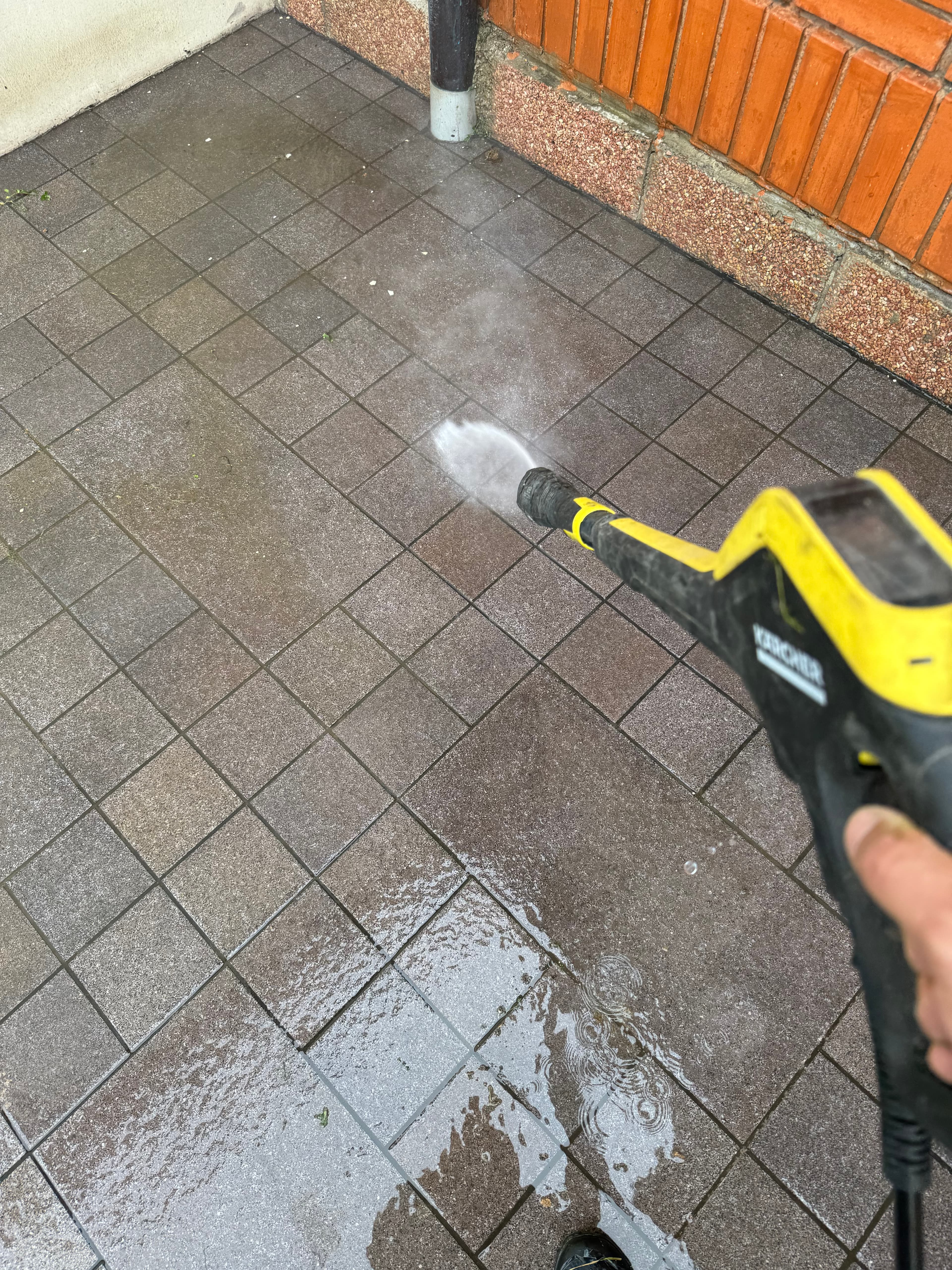 PRANJE POD PRITISKOM